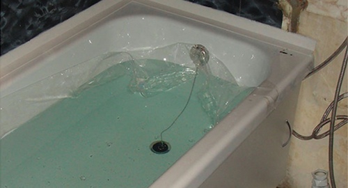 Установкой акрилового вкладыша | Кизел